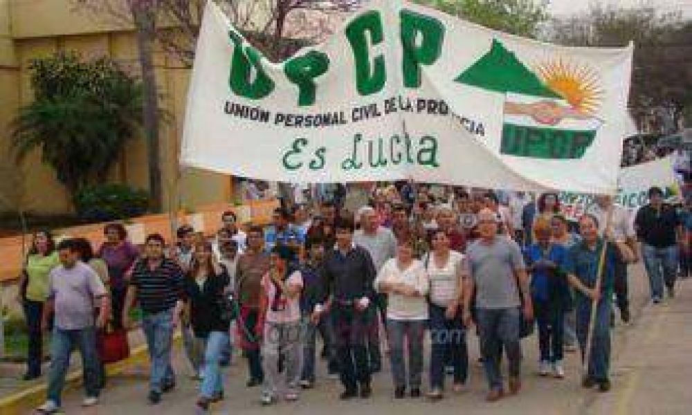 UPCP tambi�n pide que el pase a planta sea para todos