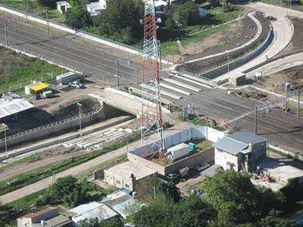  BROWN | ES EL PRIMER BAJO NIVEL EN EL DISTRITO Antes de fin de a�o terminar�n las obras del t�nel de Glew