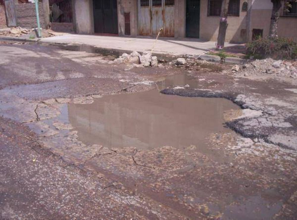 �Hace 60 a�os que ning�n gobierno se acuerda que existe El Bajo�