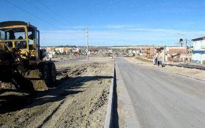 Vialidad Nacional pavimenta en Puerto Madryn