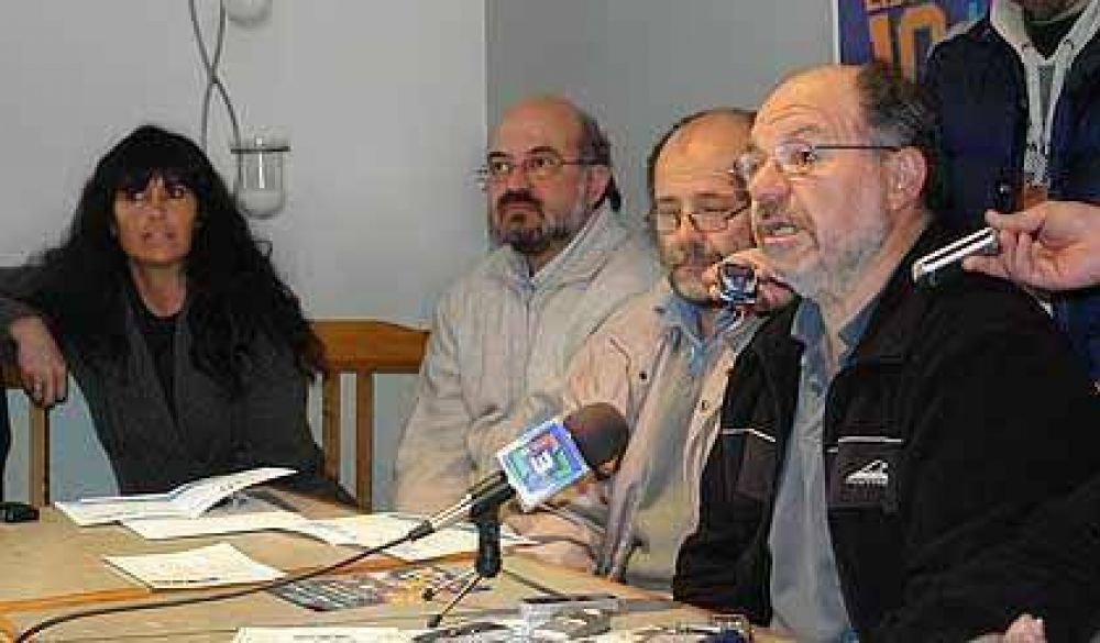Giannini habr�a sido reelegido como titular de la CTA R�o Negro