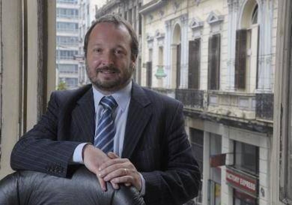 'El progresismo est� en deuda con la sociedad porte�a'