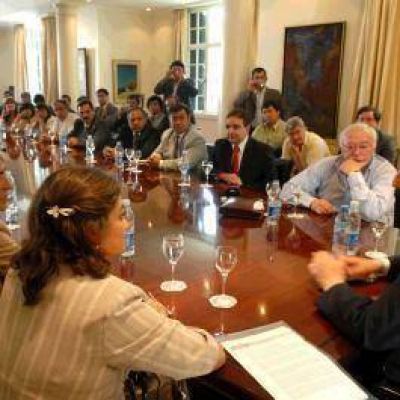 Kirchner recibir� a todo el peronismo de Catamarca en Olivos la semana pr�xima 