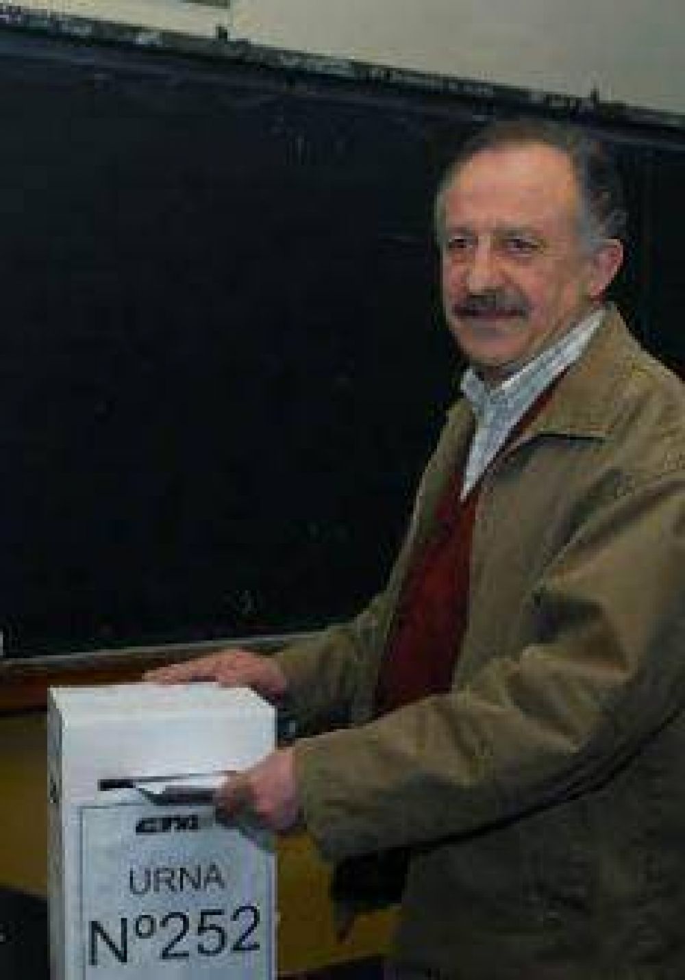 Aunque por una "diferencia exigua", Yasky volvi� a proclamarse ganador