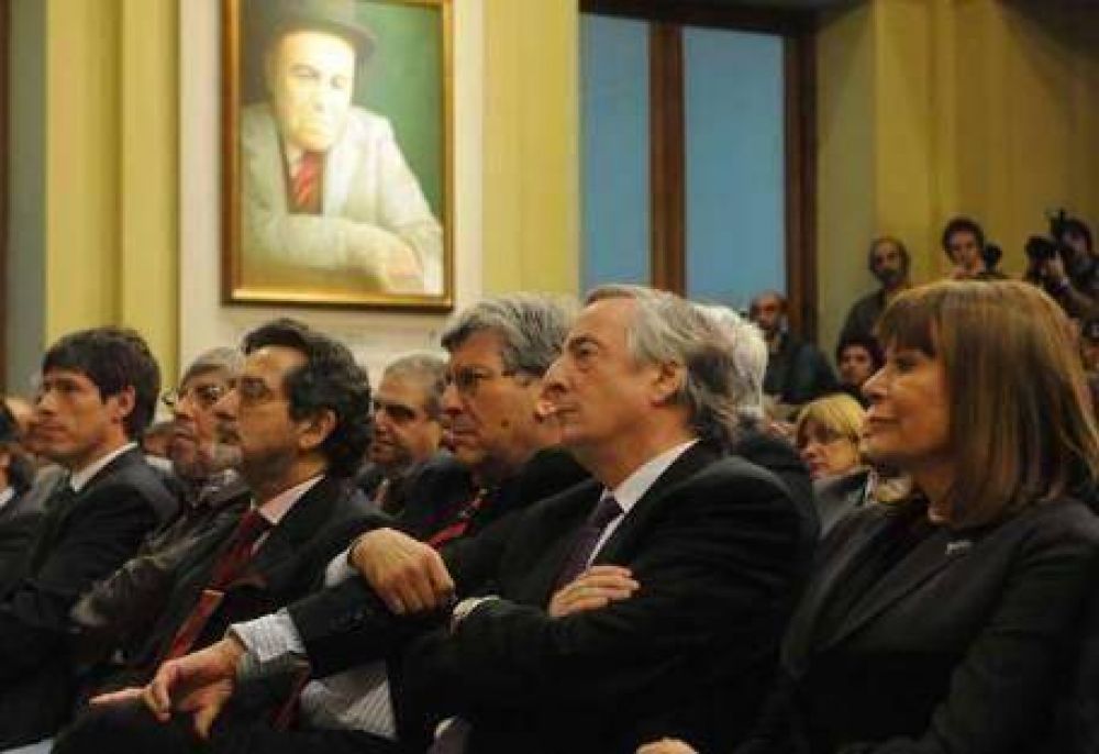 Saguier denunciar� en la Justicia el v�nculo entre Kirchner y Lidia Papaleo