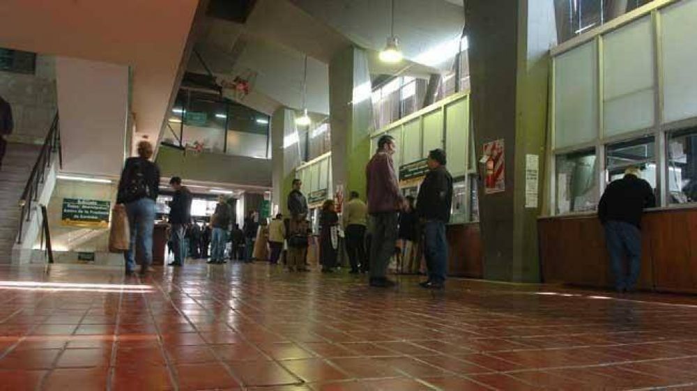 Giacomino sigue sin hablar, pero evaluar�a replanteos