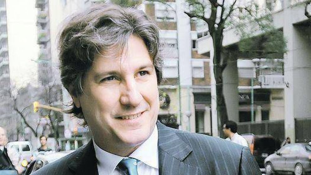 Miles de millones para los trenes chinos y las represas de De Vido