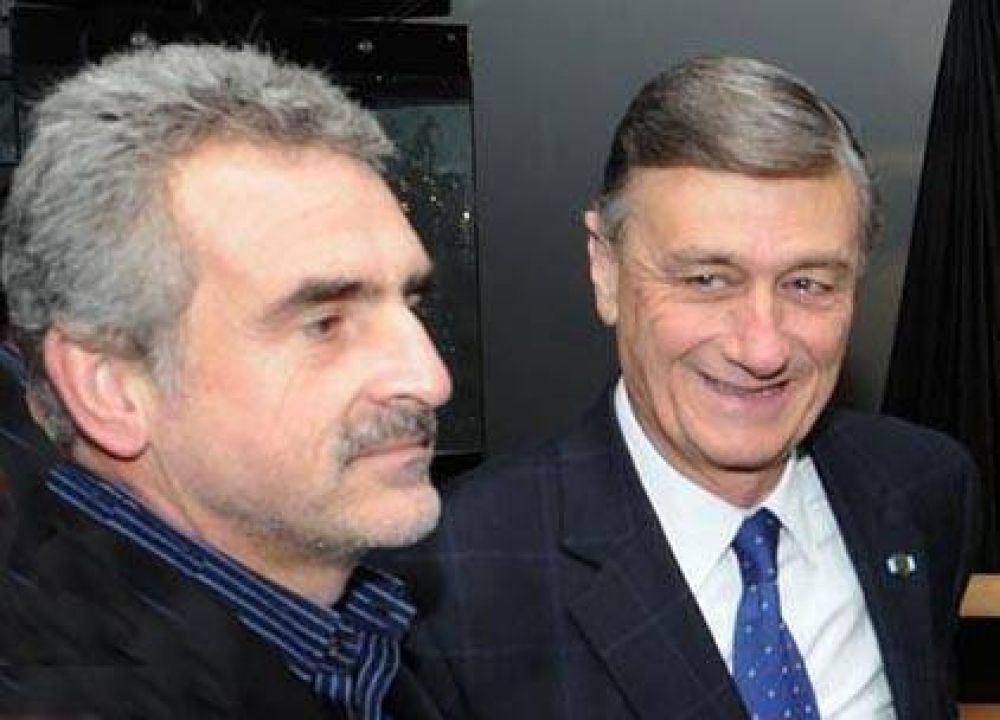 Rossi contra Binner: "Un gobernador no est� para mirar al costado"