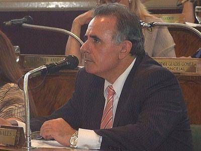 LOMAS: Vi�ales asegur� que se est� trabajando para urbanizar los asentamientos