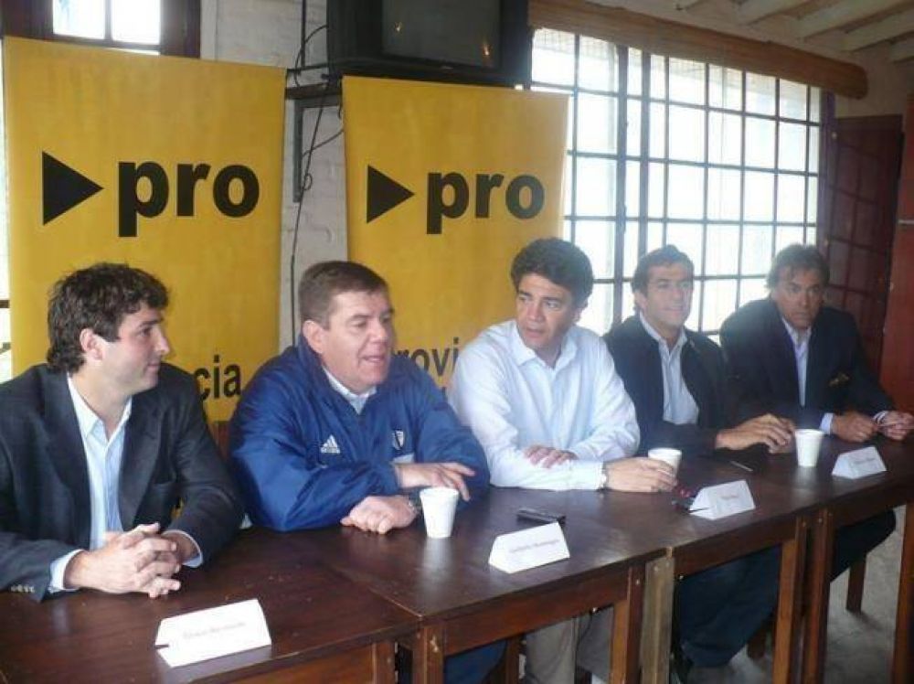 Jorge Macri se muestra con Montenegro para balancear a Grindetti