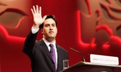 Ed Miliband sustituye a Brown al frente del Partido Laborista