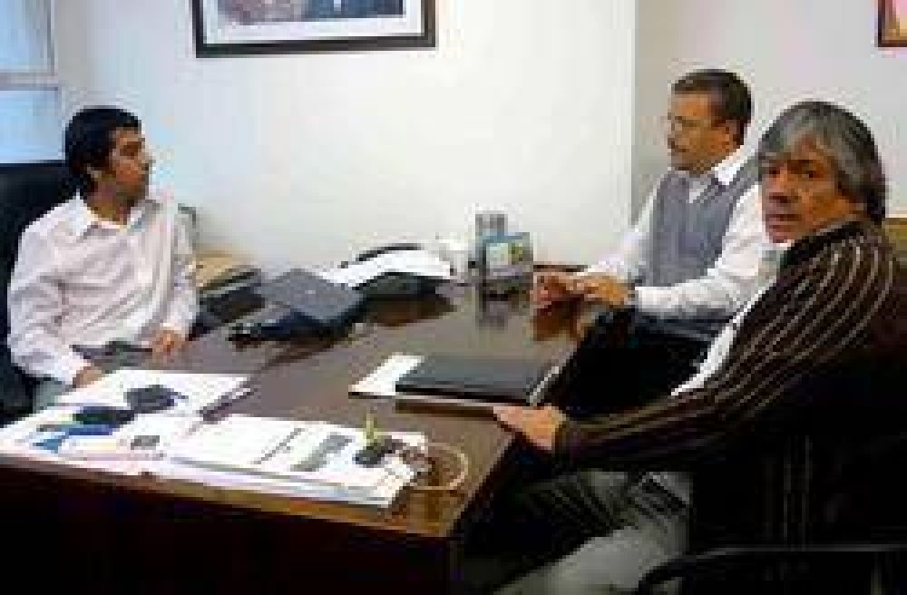Consensuado con el Sindicato de Trabajadores: La Municipalidad de Campana anticipar� el pago de los haberes de septiembre