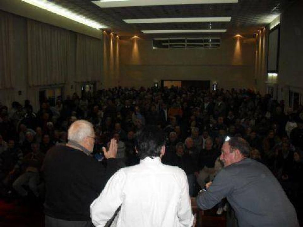  YPFianos Convocatoria a asamblea antes de que se trate la ley en Diputados