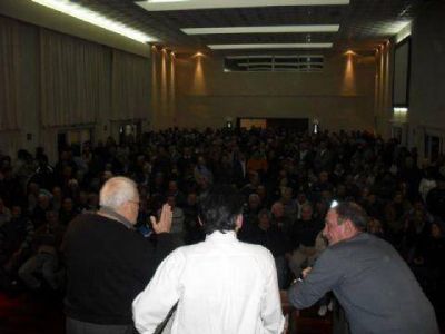  YPFianos Convocatoria a asamblea antes de que se trate la ley en Diputados
