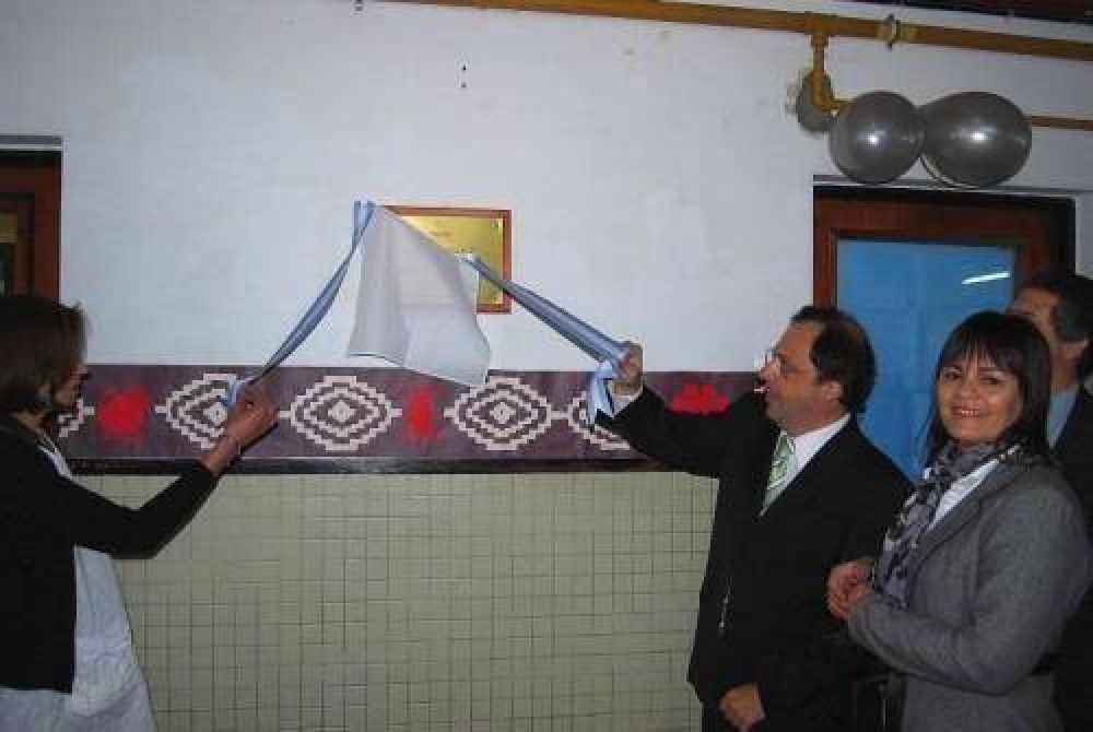 La Escuela 53 de Burzaco festej� sus 25 a�os con toda la comunidad