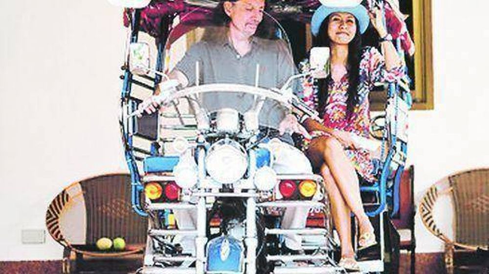 Una regi�n de Tailandia donde reinan los maridos �made in USA�