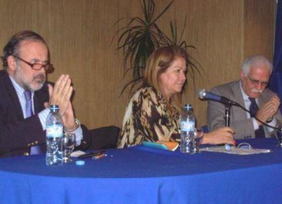 En Camed Graciela Cama�o: �Hay un divorcio entre el discurso oficial y la realidad�