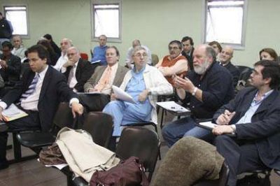 Presentaron en Avellaneda un Plan para reducir la Mortalidad Materno-Infantil