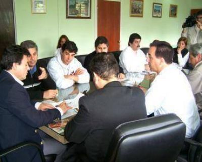 El DEM y el gremio firmaron el acuerdo salarial