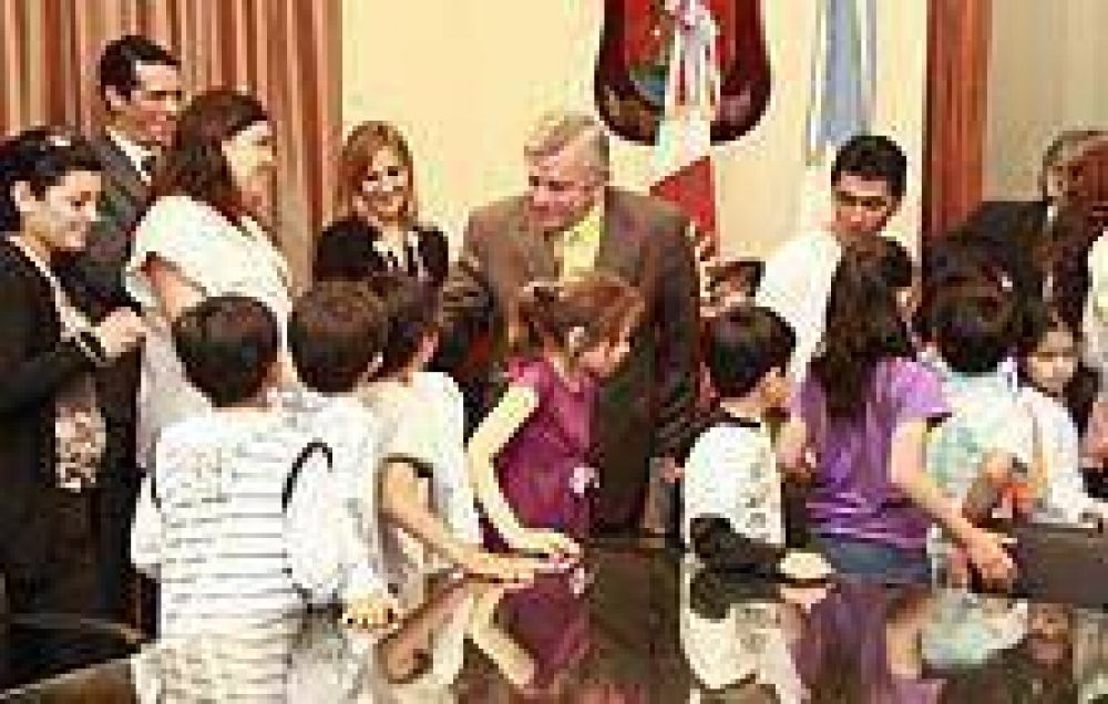 Hugo Infante retom� sus actividades al frente del municipio capitalino 