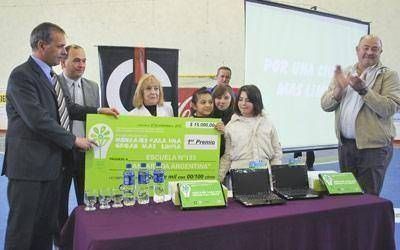 La Escuela 133 gan� el concurso �Mensajes para una ciudad limpia�