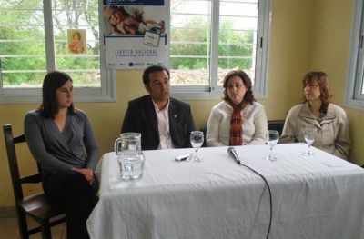 Lujan - �PUNTO DE CONTACTO� DE LA ANSES EN OPEN DOOR