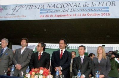Escobar - El pasado viernes 24 de septiembre en Escobar  SANDRO GUZMAN: �LA FIESTA DE LA FLOR REPRESENTA A NUESTRO PUEBLO, A SU GENTE Y SU FORMA DE SER�