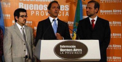 Para Scioli la colocaci�n de bonos permite que la provincia "gane credibilidad"
