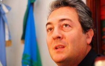 Breitenstein no piensa que Scioli pueda �romper� con los K