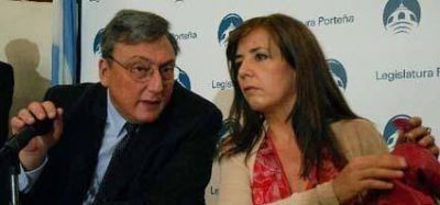 Cerruti indignada por el ninguneo de Hourest