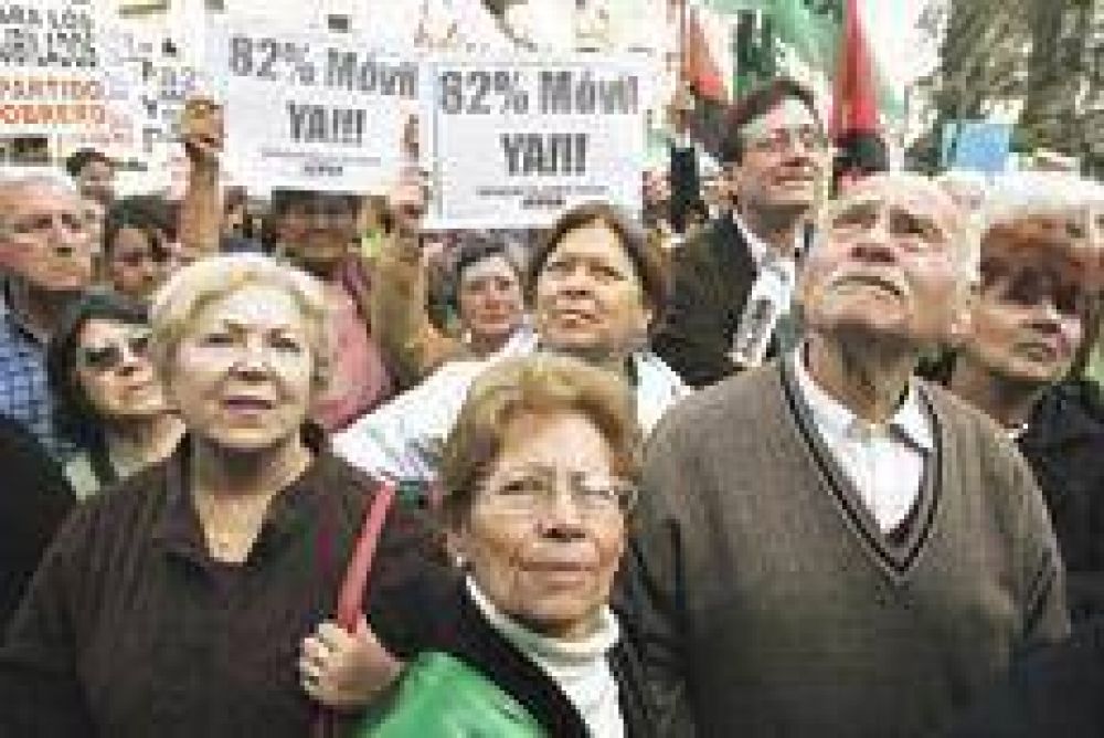 Las cuentas de la Anses no llegan a 82