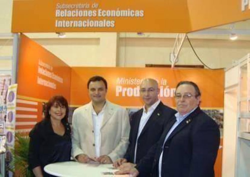 San Martin - EXITOSA PARTICIPACI�N SANMARTINENSE EN LA MUESTRA "EXPOCRUZ 2010" 