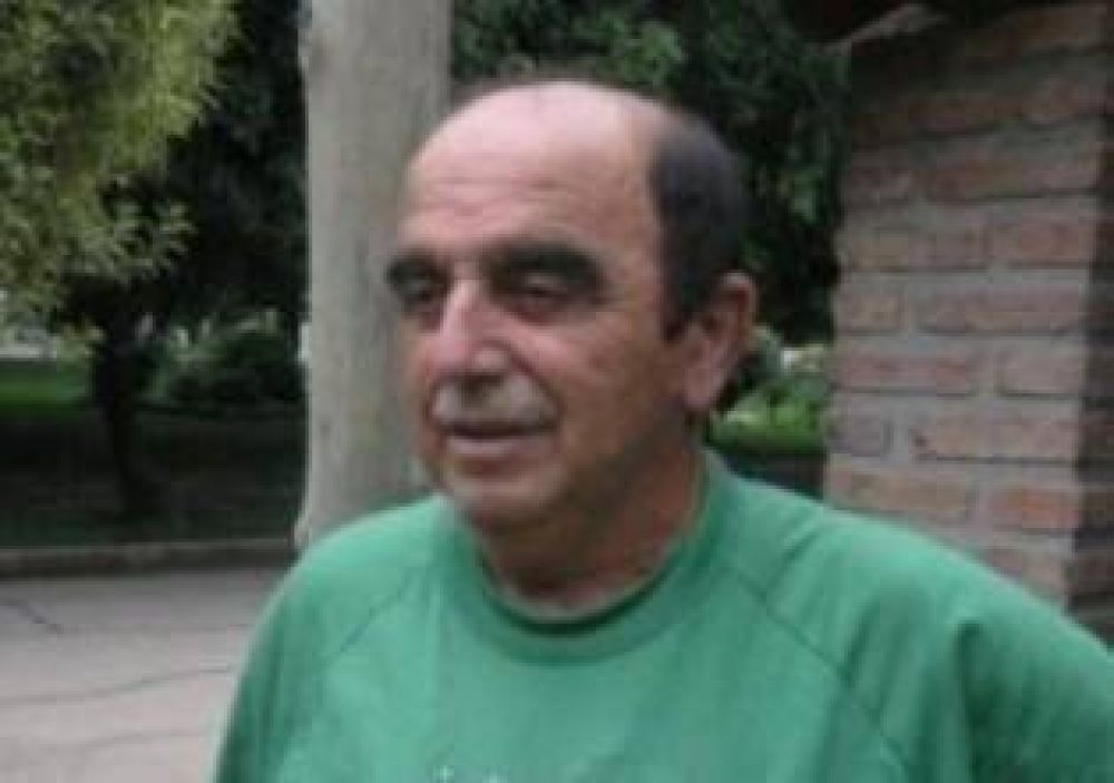 Santamar�a preside C. de Comercio.