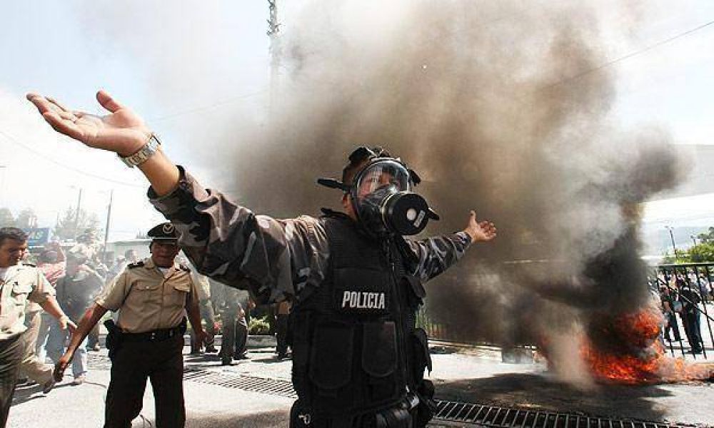 Ecuador declar� el estado de excepci�n