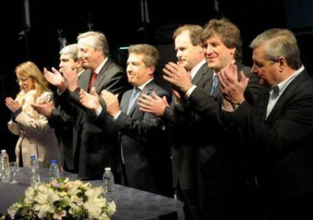 N�stor Kirchner: �Con l�grimas en los ojos me dijo que no pod�a venir�