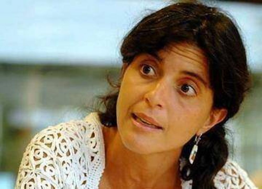 Mensaje de Romina Picolotti a la Asamblea 