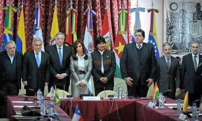 Los cancilleres de la Unasur viajan hoy a Quito para apoyar al presidente Rafael Correa