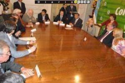 Los municipios refinanciaron m�s deudas de lo que esperaban