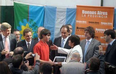 La Provincia entregar� netbooks para escuelas de sordos