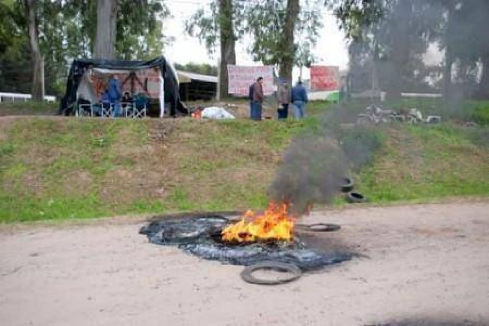 Sin soluci�n al conflicto de los colectivos: citan a una nueva audiencia para el martes