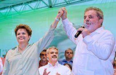 Lula dejar� gobernar a Dilma, pero deja abierta posibilidad de retorno en 2014