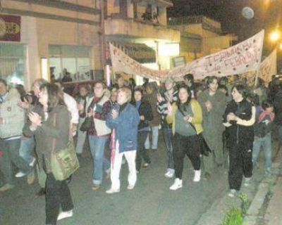 Los vecinos se movilizaron en defensa de la Terminal y del mercado municipal