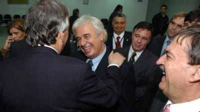 Los K quieren anular las internas del PJ cordob�s