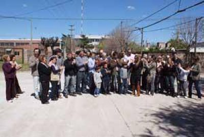 Habilitan la repavimentaci�n del antiguo sector industrial En Calle 112 y Mathus