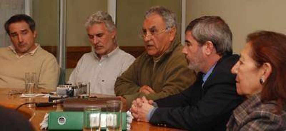 Nocetti admite "puntos de vista no coincidentes" dentro de la Lista Celeste