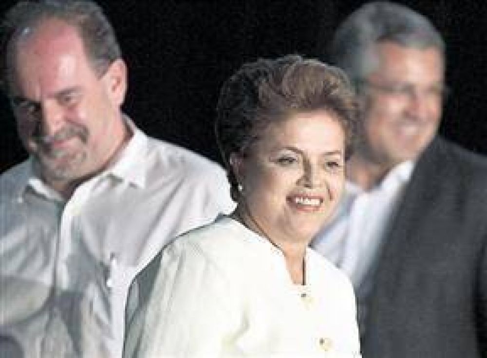 Dilma triunf� claramente, pero habr� segunda vuelta