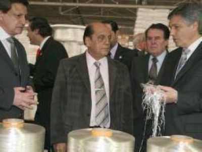 Berazategui: Mussi inaugur� Mini Parque Industrial �Eva Per�n�