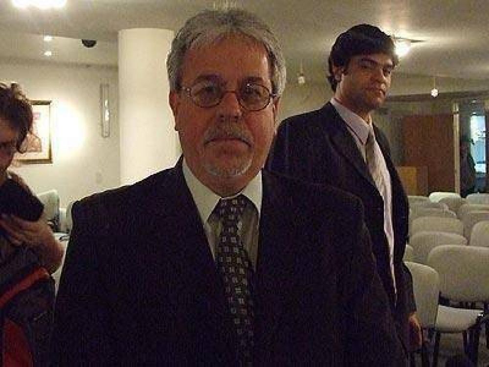 SAN VICENTE Martins minimiz� la disputa entre Kirchner y Scioli: �No hay ning�n problema�