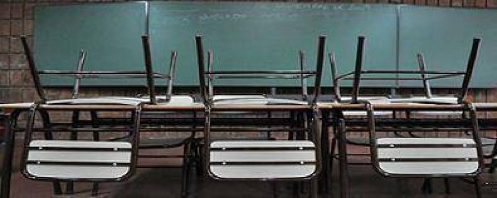 Docentes: gremio asegura que el paro logr� adhesi�n del 85%