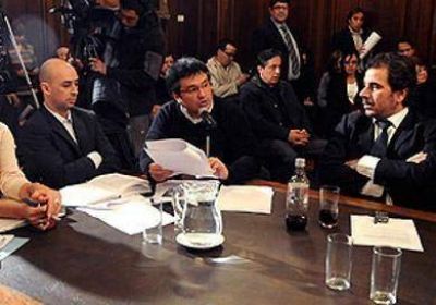  El bloque PRO rechaz� acusaciones de Alejandro Salom�n